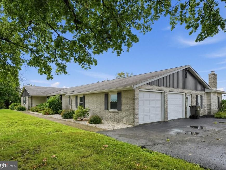 1600 Hillside Drive , Quakertown, PA 18951 Main Photo
