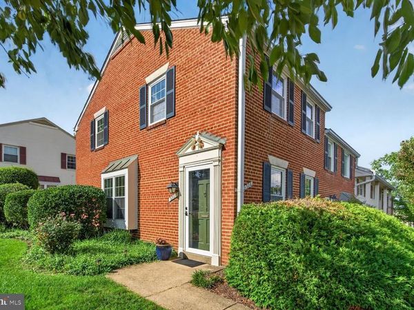 2306 N DEARING STREET , ALEXANDRIA, VA 22302