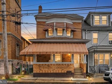 221 N MILL, SAINT CLAIR, PA 17970