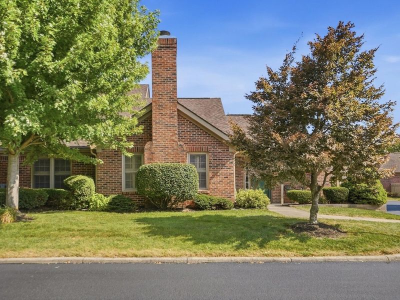 3674 Osprey Lane, Powell, OH 43065 Photo 2