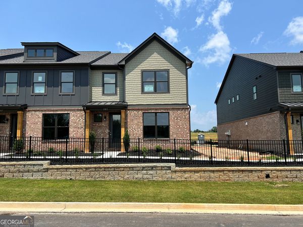 303 Barracks Way, Unit 885, Hoschton, GA 30548