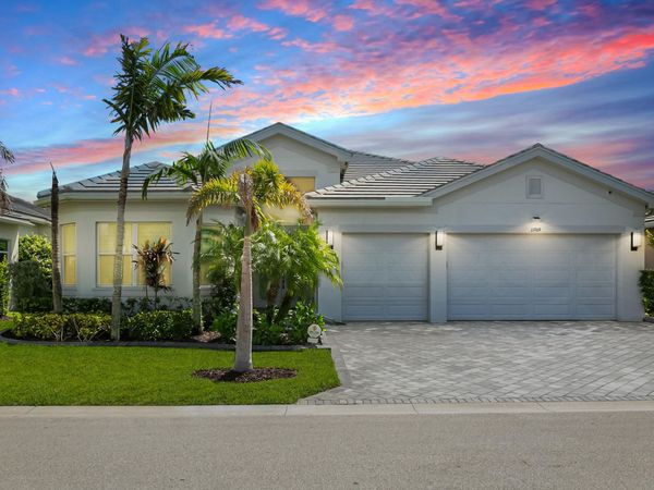 11969 SW HUNTER HILL Avenue, Port St. Lucie, FL 34987