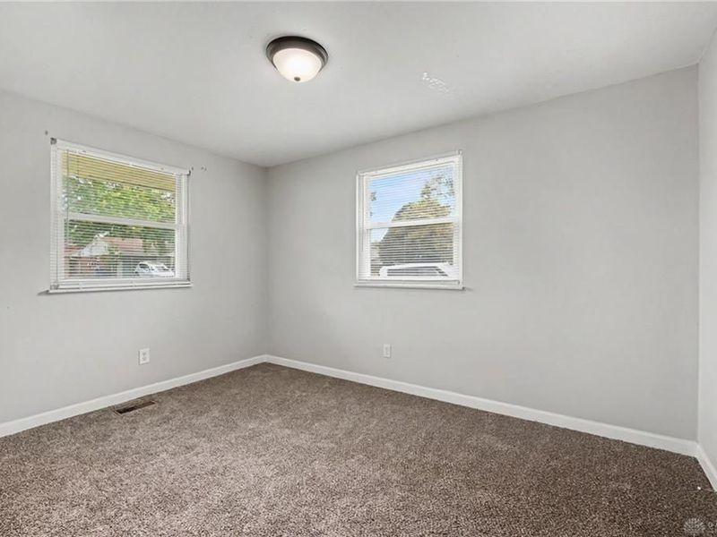 5753 Pennywell Drive, Huber Heights, OH 45424 Photo 18