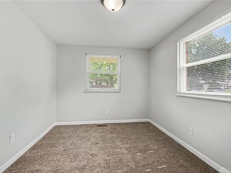 5753 Pennywell Drive, Huber Heights, OH 45424 Photo 19