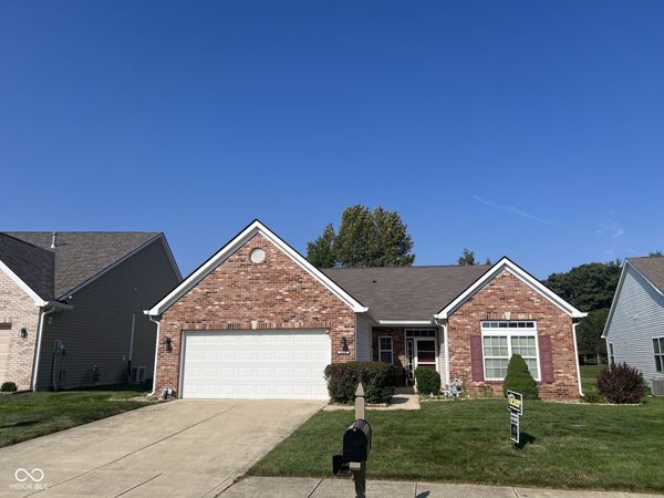 1113 Blue Bird Drive , Indianapolis, IN 46231