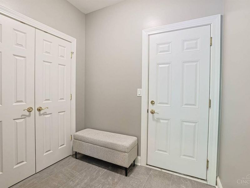 5504 Enterprise Drive, Miami Township, OH 45150 Photo 23