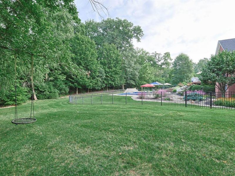 5504 Enterprise Drive, Miami Township, OH 45150 Photo 65