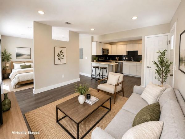 935 La Posada DR, Unit 241, Austin, TX 78752