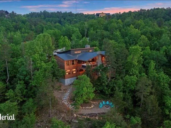 262 Forest Brook Lane, Broken Bow, OK 74728