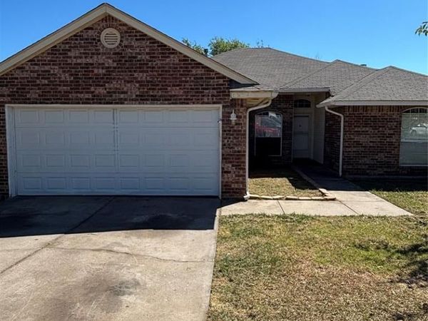 8204 Prairie Ridge Road, Oklahoma City, OK 73135