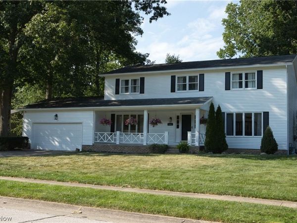 1461 Wimbledon Circle , Stow, OH 44224