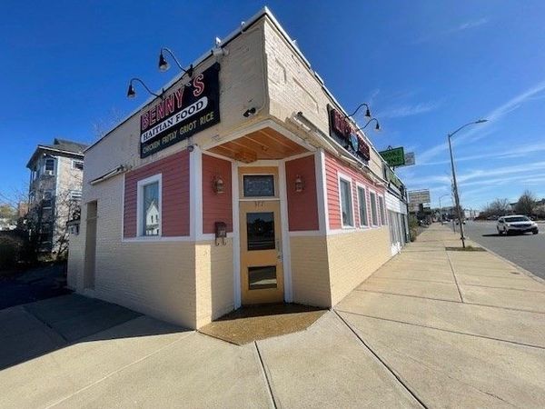 377 Park Ave, Worcester, MA 01610
