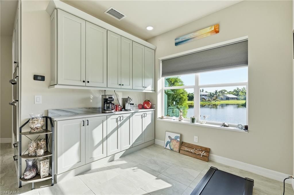 4507 Lake Heather Cir, Saint James City, FL 33956 Photo