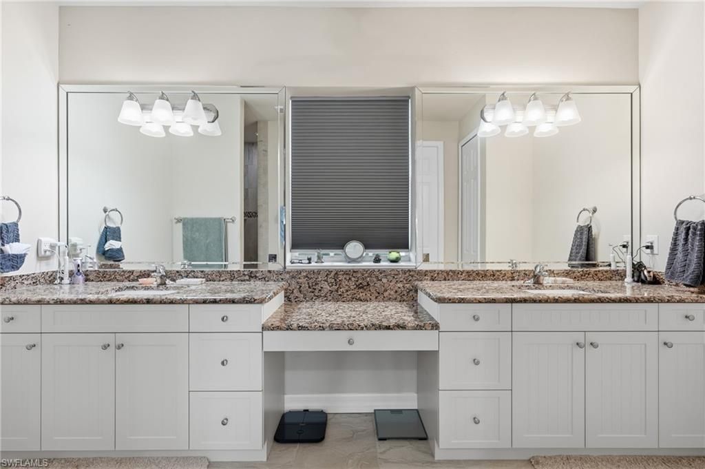 4507 Lake Heather Cir, Saint James City, FL 33956 Photo