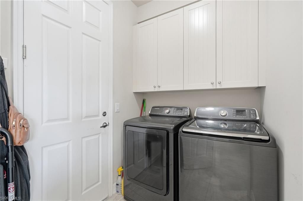 4507 Lake Heather Cir, Saint James City, FL 33956 Photo