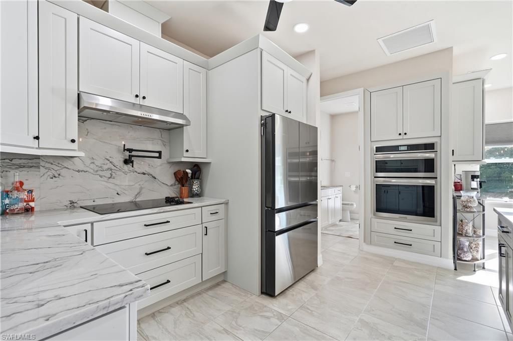 4507 Lake Heather Cir, Saint James City, FL 33956 Photo
