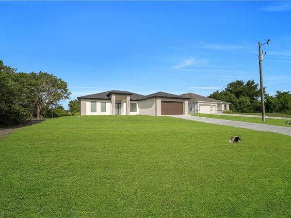 2406 Vera AVE S, LEHIGH ACRES, FL 33976