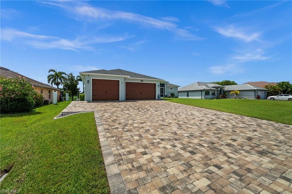 2502 Van Buren Pkwy , Cape Coral, FL 33993 Photo