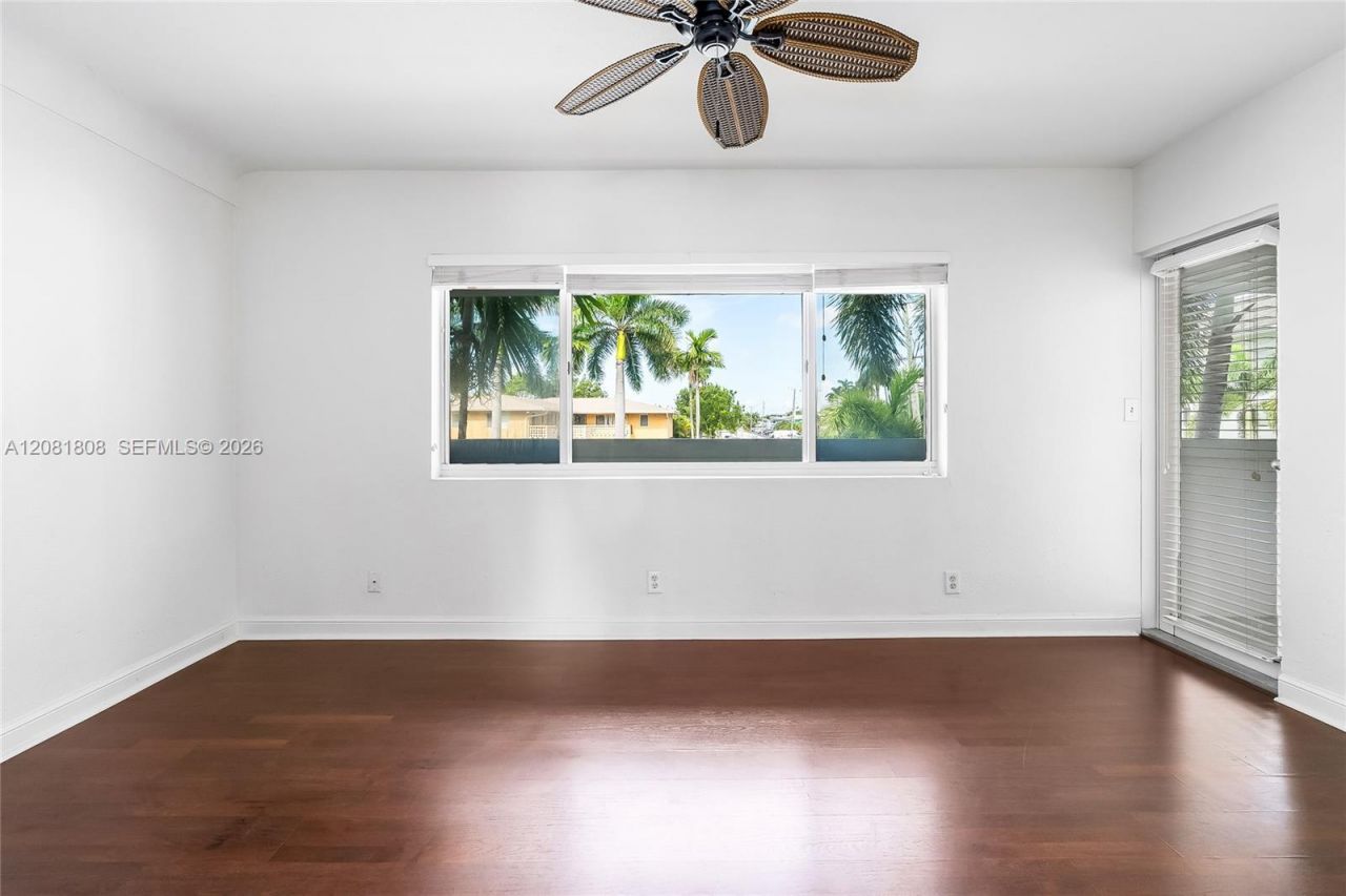 2895 NE 32nd St, Unit 205, Fort Lauderdale, FL 33306 Photo