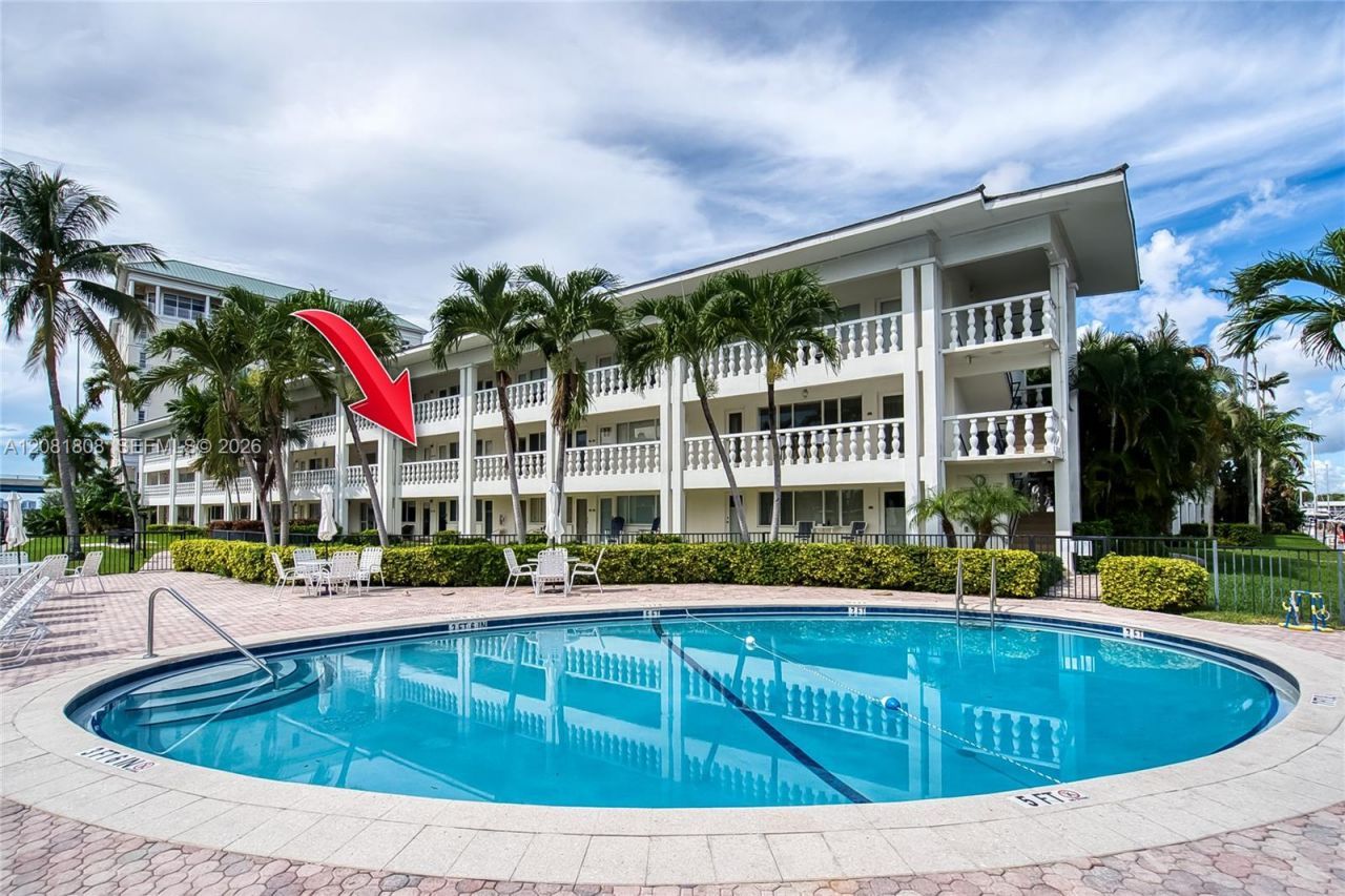 2895 NE 32nd St, Unit 205, Fort Lauderdale, FL 33306 Photo