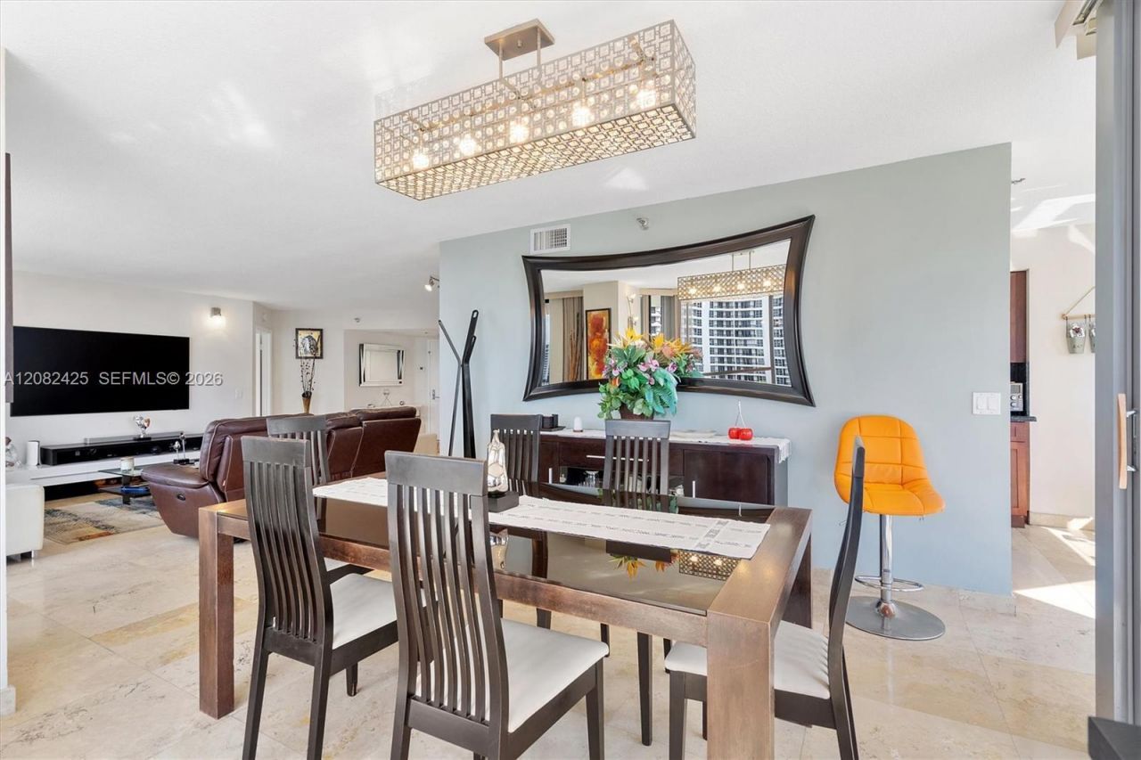3500 Mystic Pointe Dr , Unit 806, Aventura, FL 33180 Photo