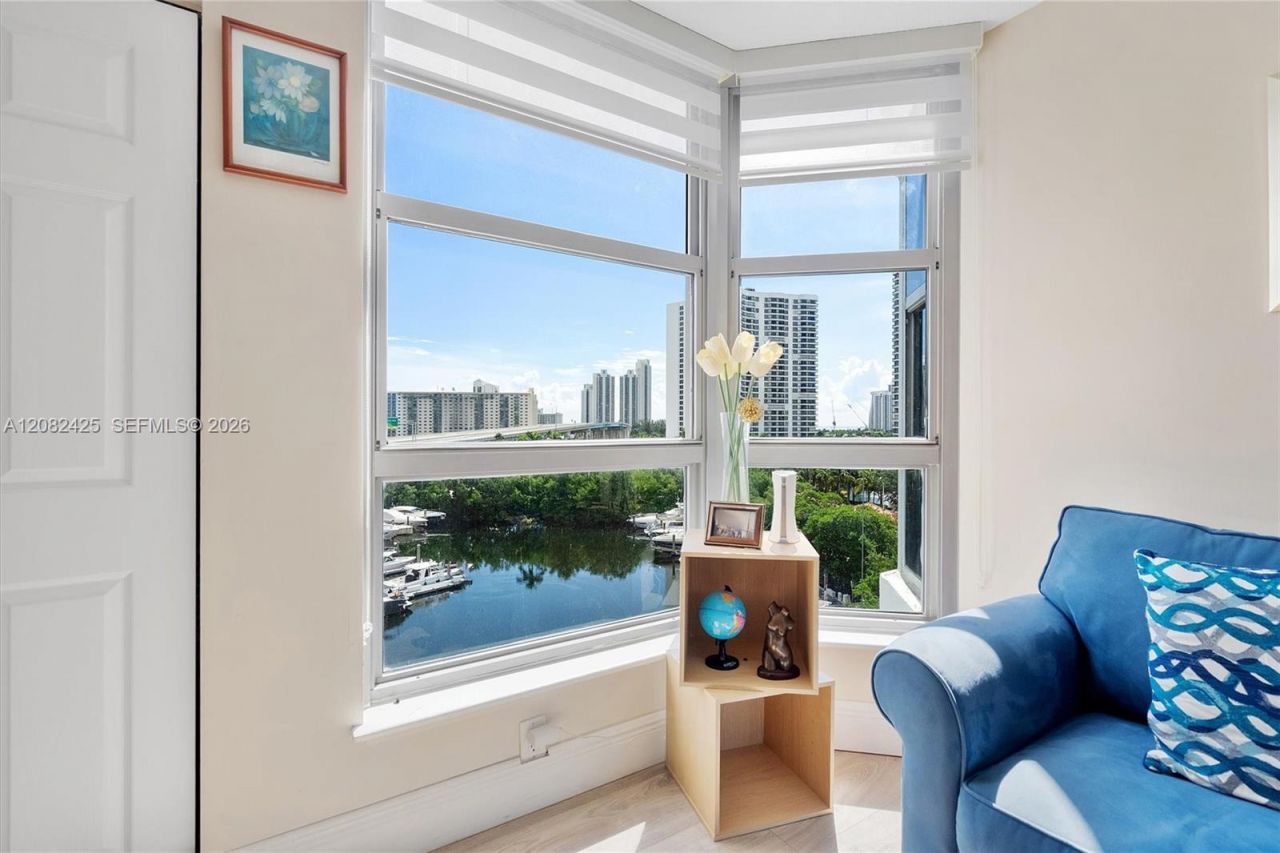 3500 Mystic Pointe Dr , Unit 806, Aventura, FL 33180 Photo