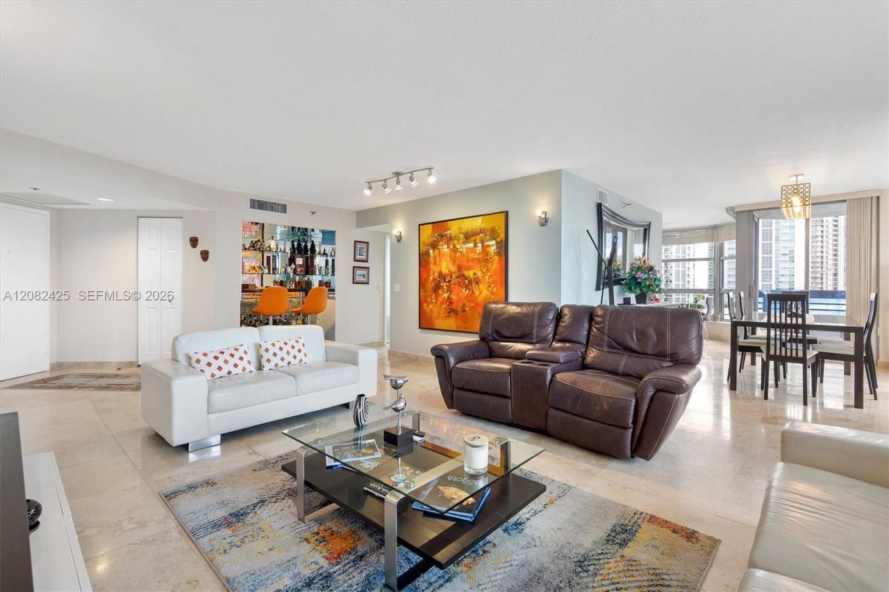 3500 Mystic Pointe Dr , Unit 806, Aventura, FL 33180 Photo
