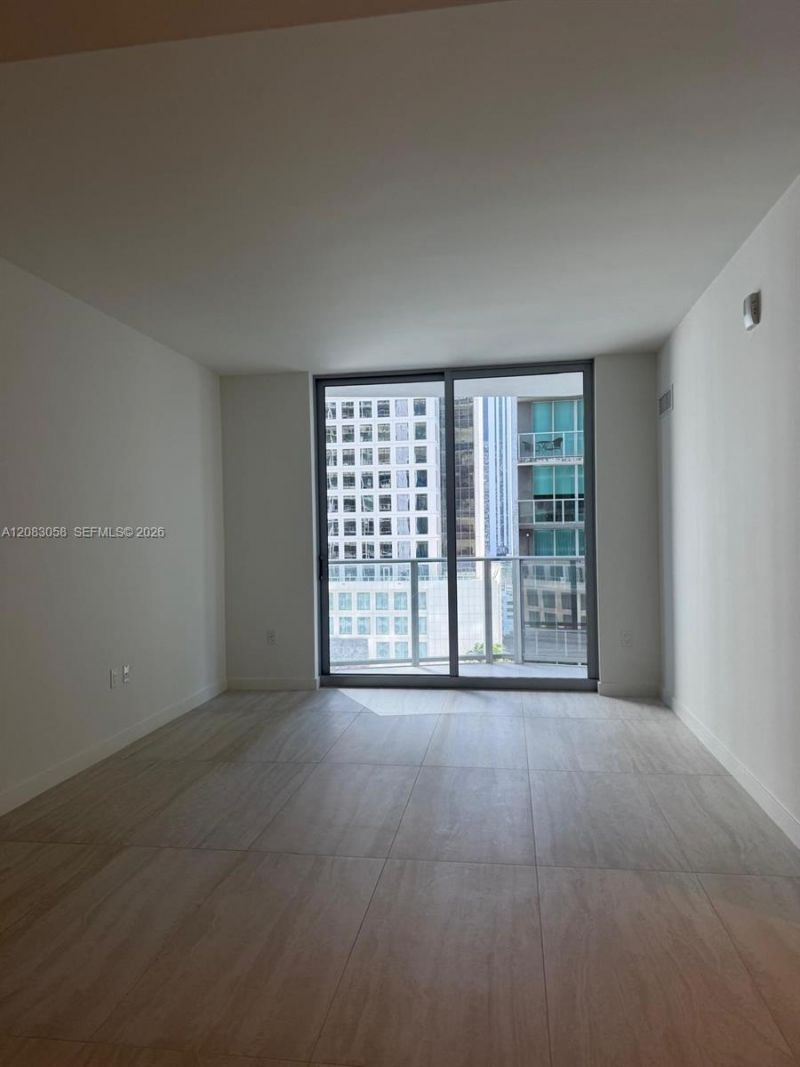 77 SE 5th , Unit 1611, Miami, FL 33131 Photo