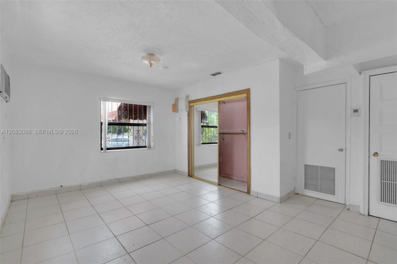 615 SW 62nd Ct , Miami, FL 33144 Photo