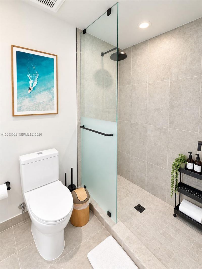 121 NE 5th St, Unit 1511, Miami, FL 33132 Photo