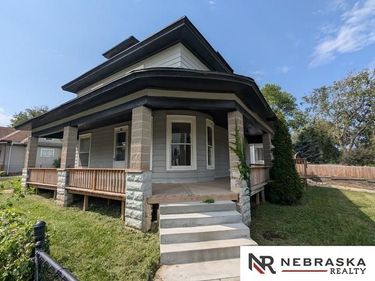 945 F Street, Lincoln, NE 68508