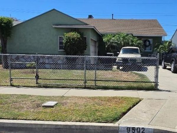 9502 Brookpark, Downey, CA 90240