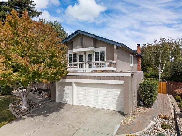 8172 Peppertree Ct, Dublin, CA 94568