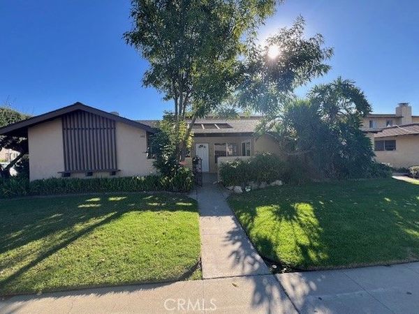 408 W La Veta, Unit A, Orange, CA 92866