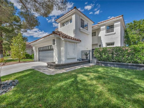 9208 Eagle Ridge Drive , Las Vegas, NV 89134