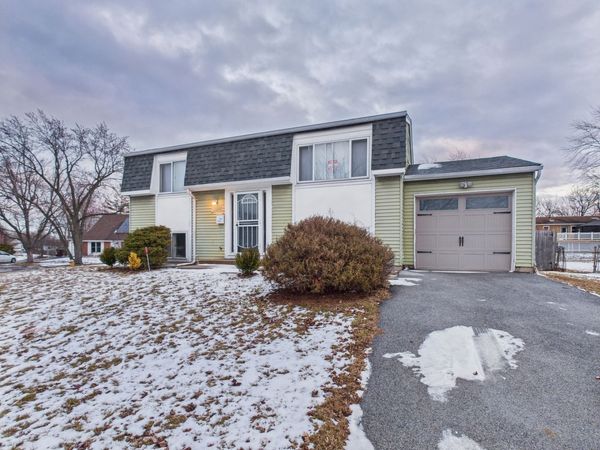 17681 Country Club Drive , Country Club Hills, IL 60478
