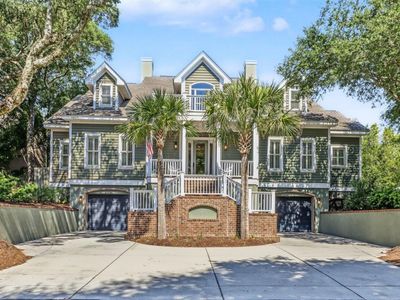 41 Fairway Oaks Lane, Isle of Palms, SC 29451