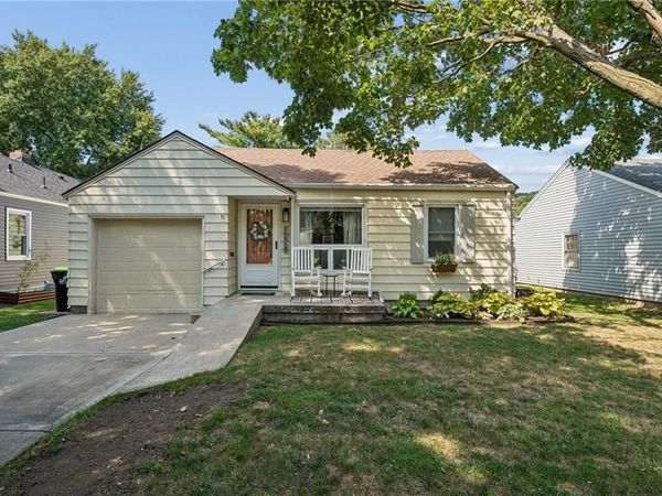 1228 E 25th Avenue, North Kansas City, MO 64116