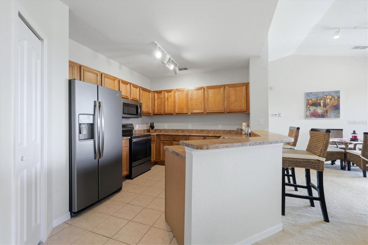 8325 38th Street Circle E, Unit 307, Sarasota, FL 34243 Photo