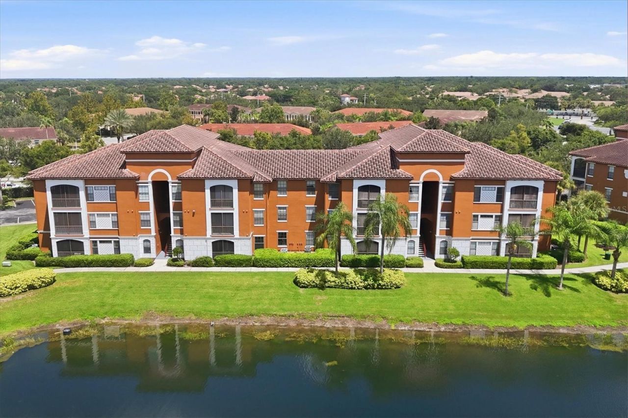 8325 38th Street Circle E, Unit 307, Sarasota, FL 34243 Photo
