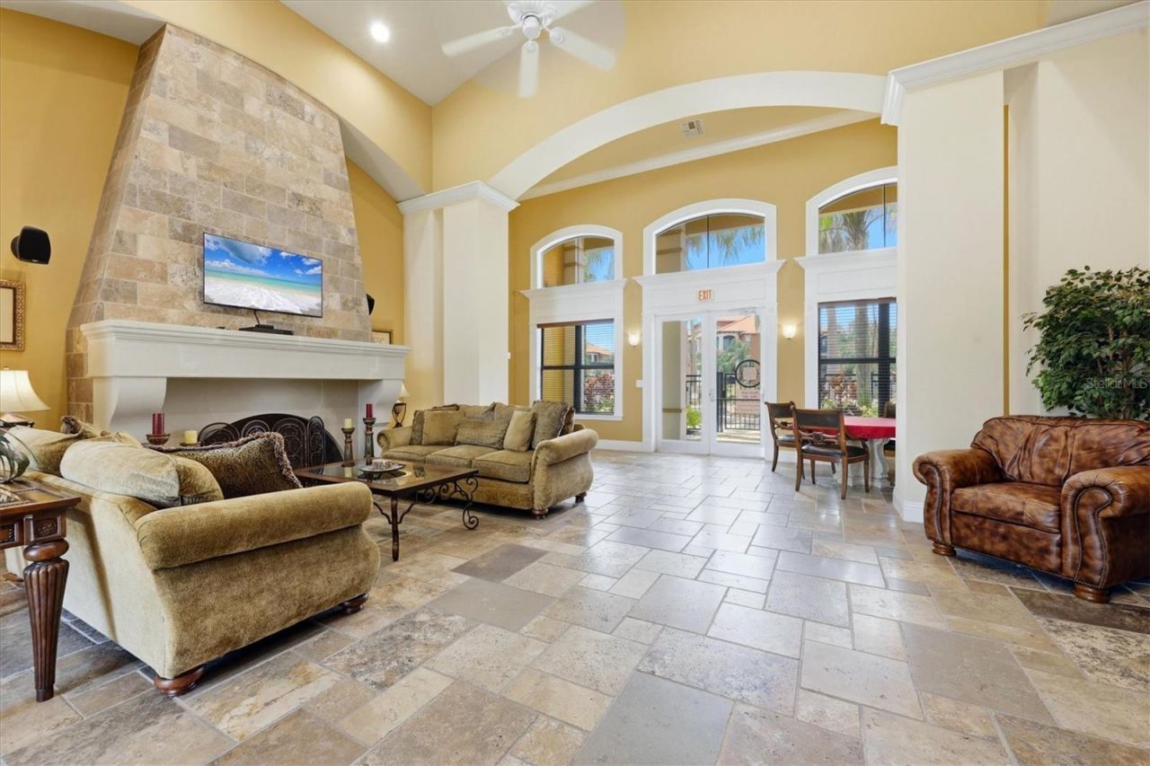 8325 38th Street Circle E, Unit 307, Sarasota, FL 34243 Photo