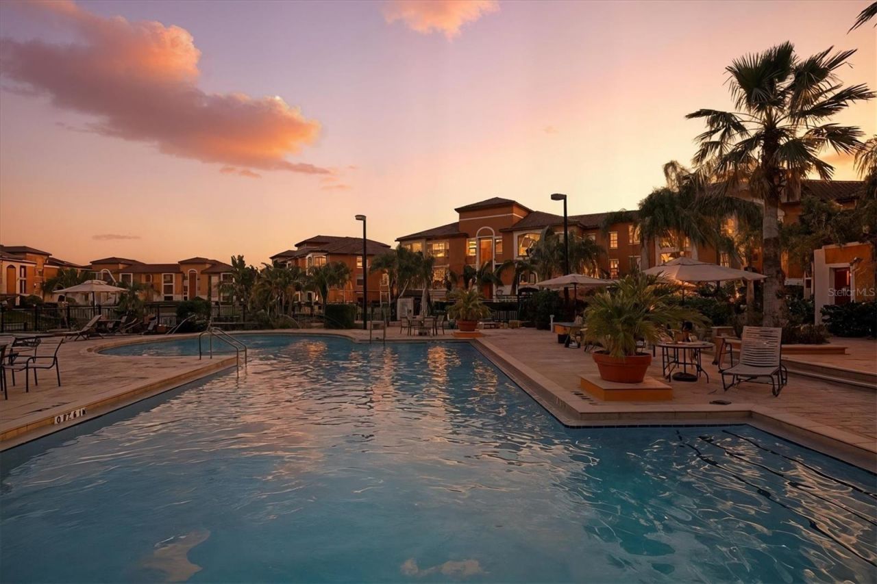 8325 38th Street Circle E, Unit 307, Sarasota, FL 34243 Photo