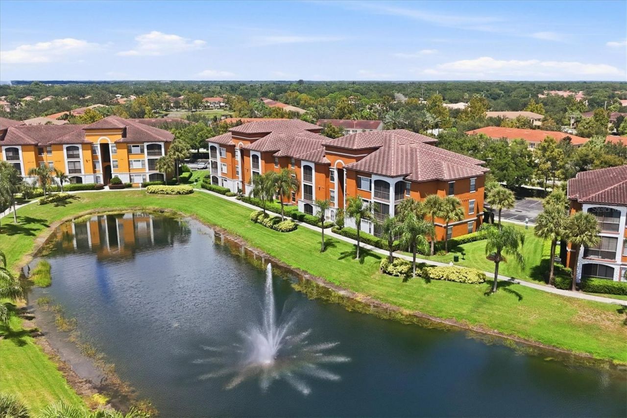 8325 38th Street Circle E, Unit 307, Sarasota, FL 34243 Photo