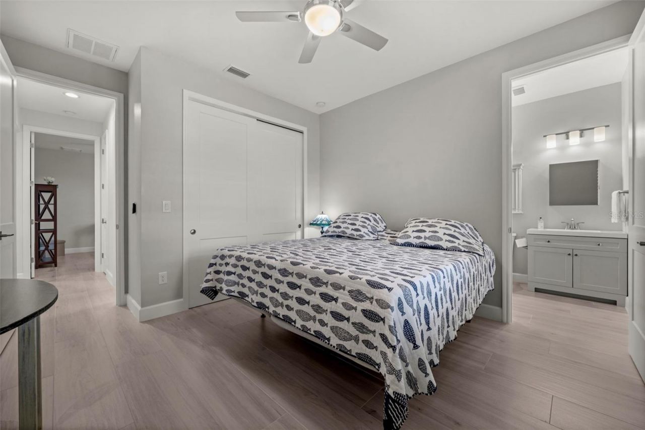 2502 Van Buren Parkway , Cape Coral, FL 33993 Photo