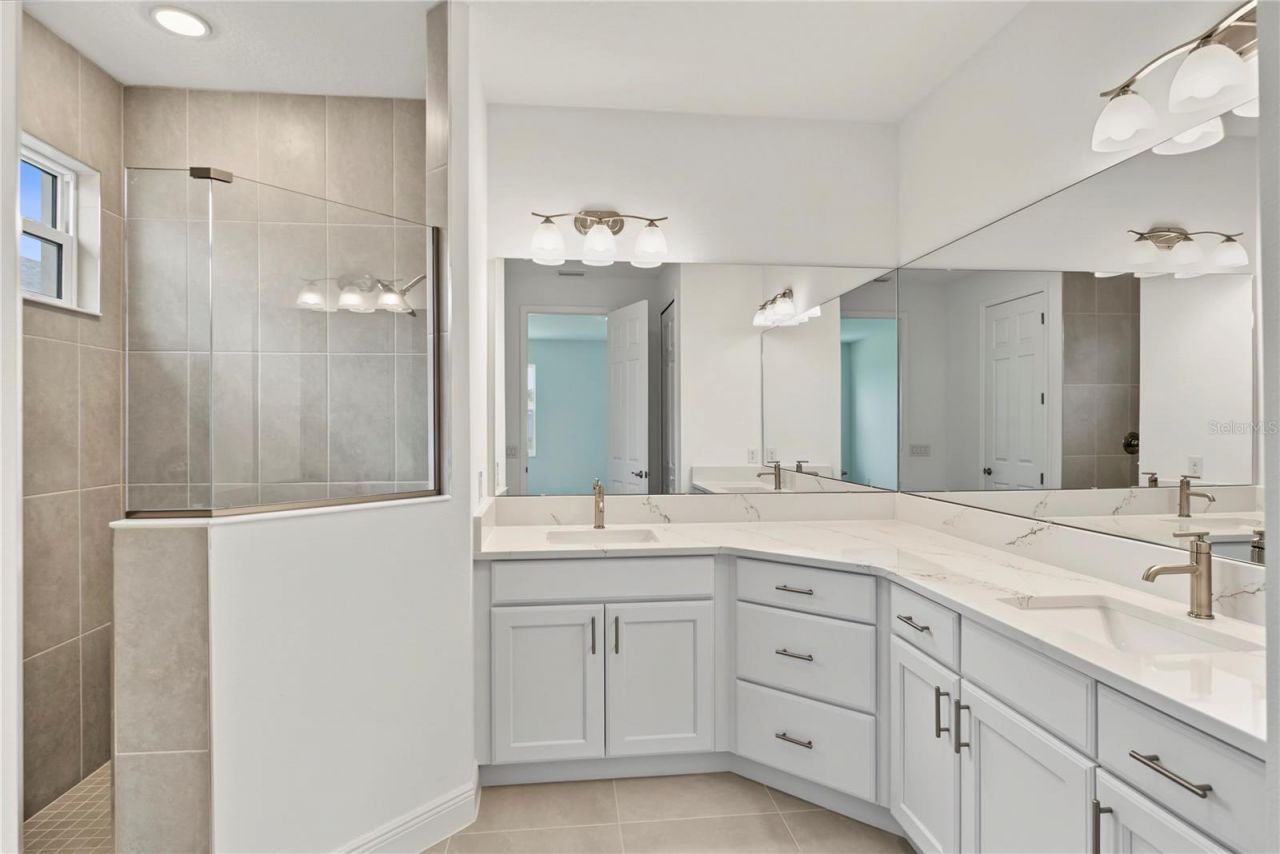 3951 Kennebunk Loop , Mount Dora, FL 32757 Photo