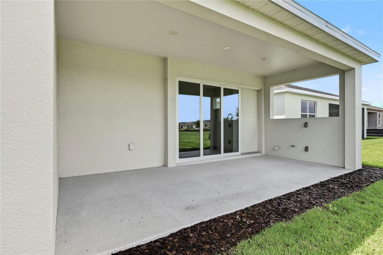 3951 Kennebunk Loop , Mount Dora, FL 32757 Photo