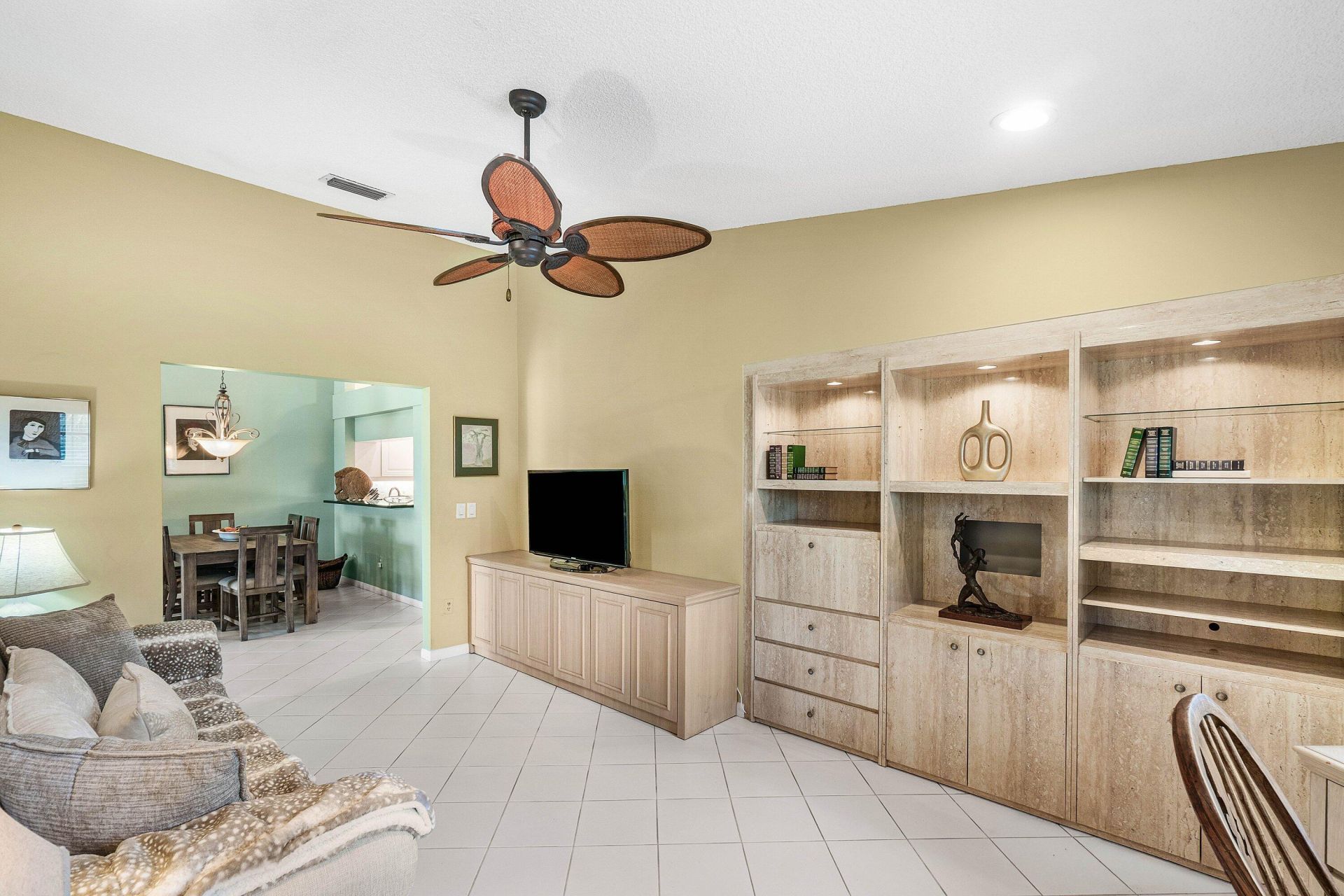 5260 Fairway Woods Drive, Unit 3911, Delray Beach, FL 33484 Photo