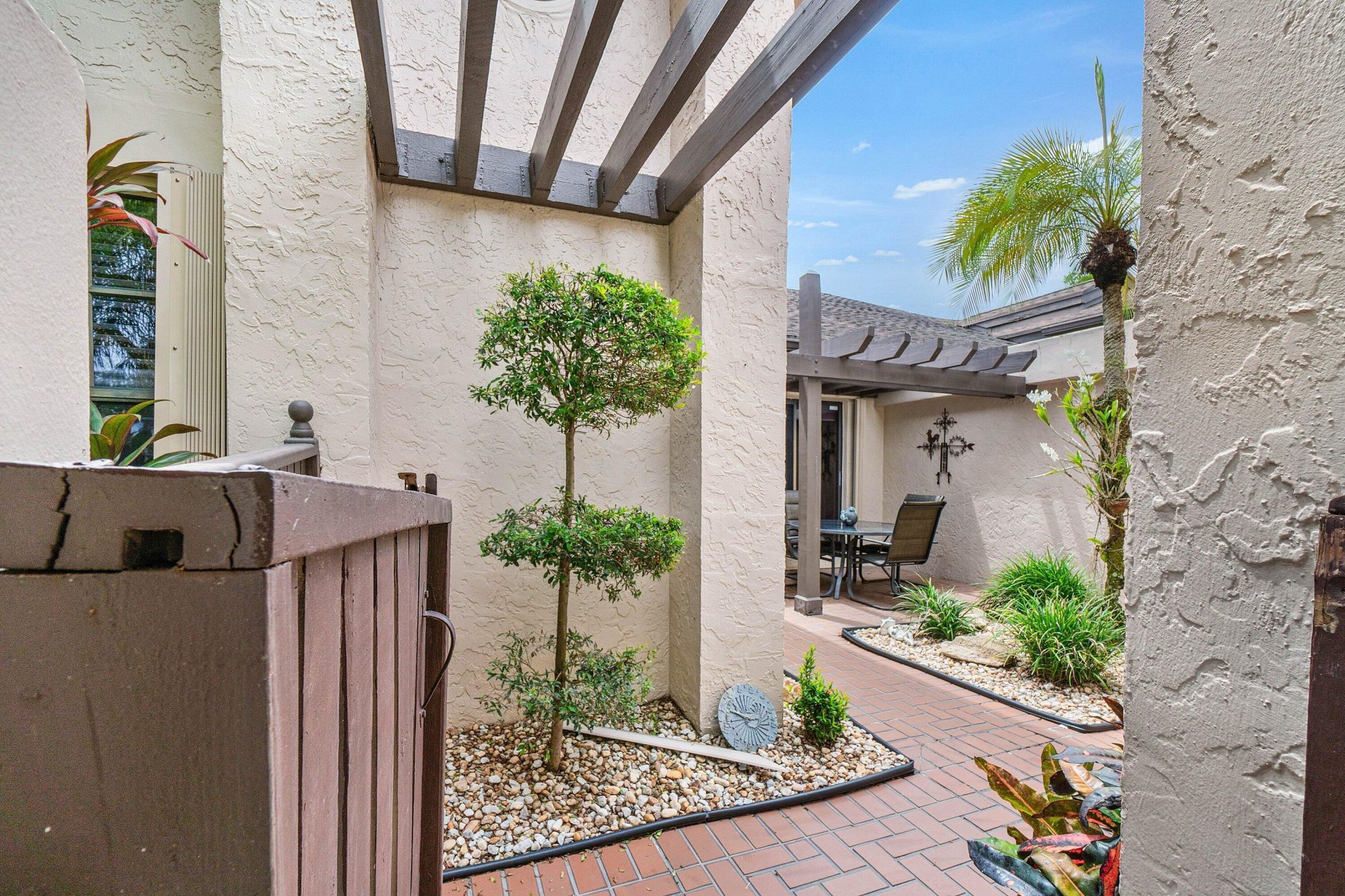 5260 Fairway Woods Drive, Unit 3911, Delray Beach, FL 33484 Photo