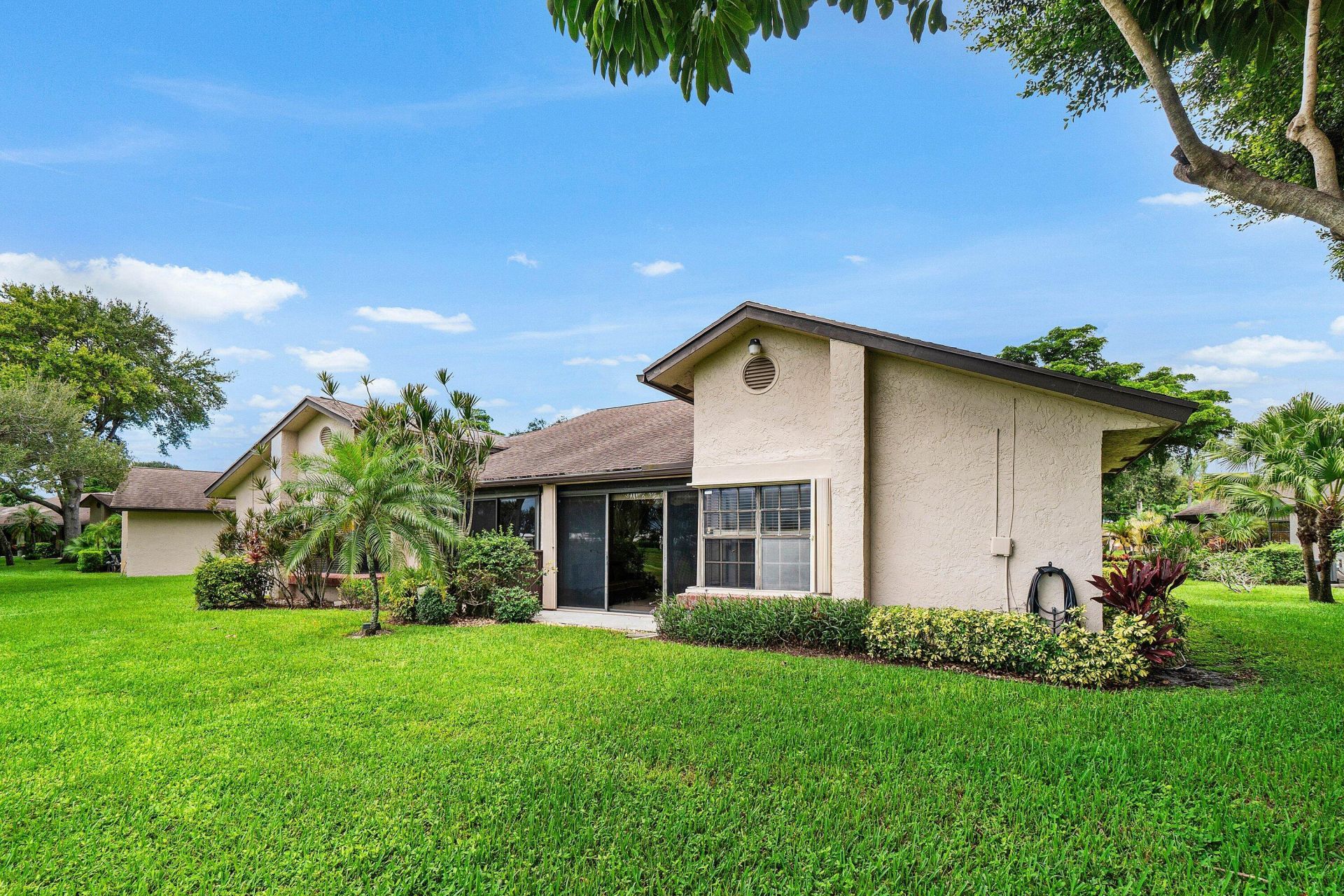5260 Fairway Woods Drive, Unit 3911, Delray Beach, FL 33484 Photo