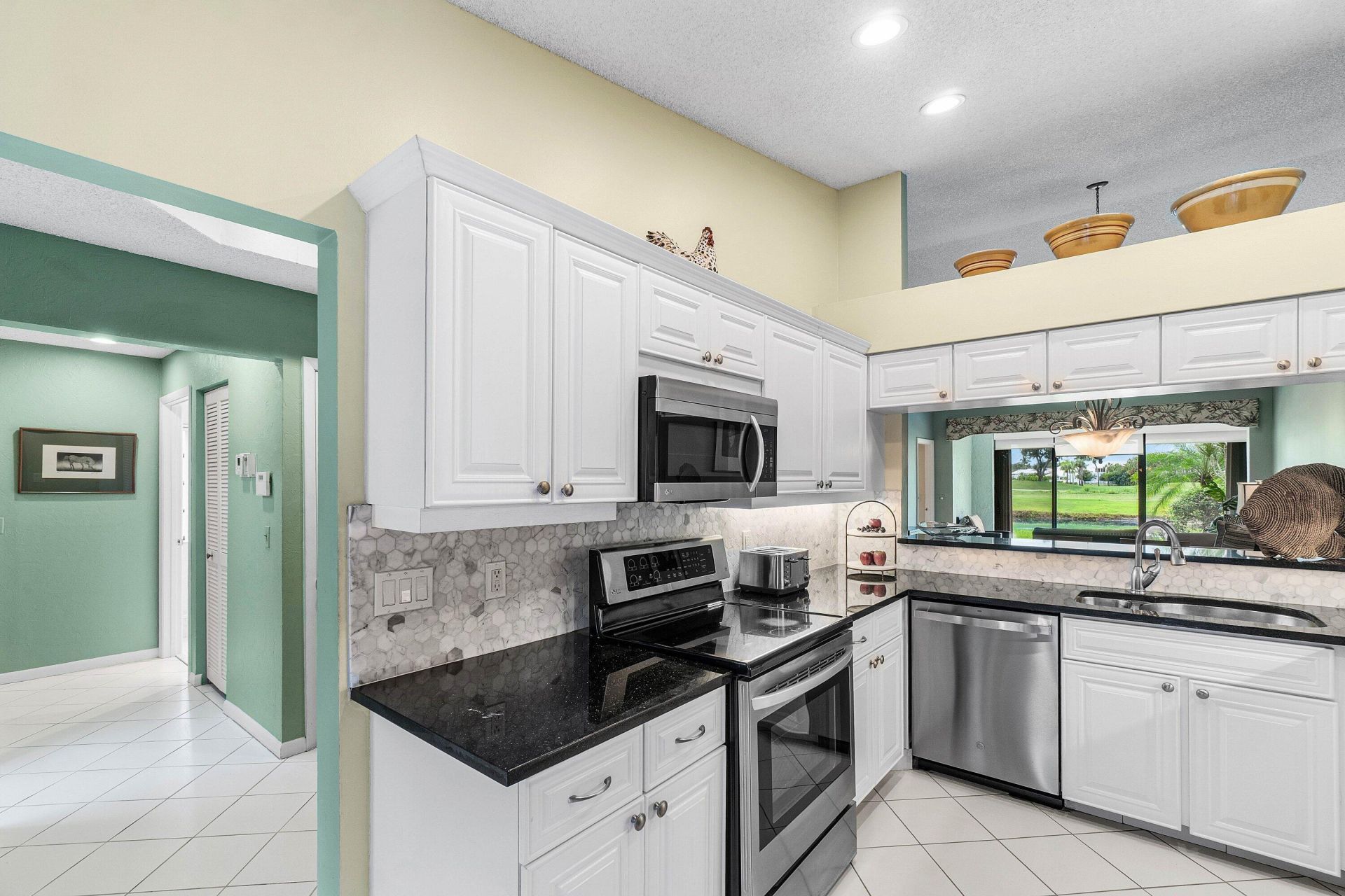 5260 Fairway Woods Drive, Unit 3911, Delray Beach, FL 33484 Photo